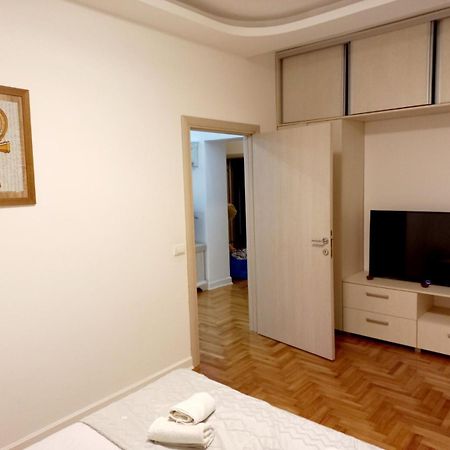 Apartment Alex Belgrad Exterior foto