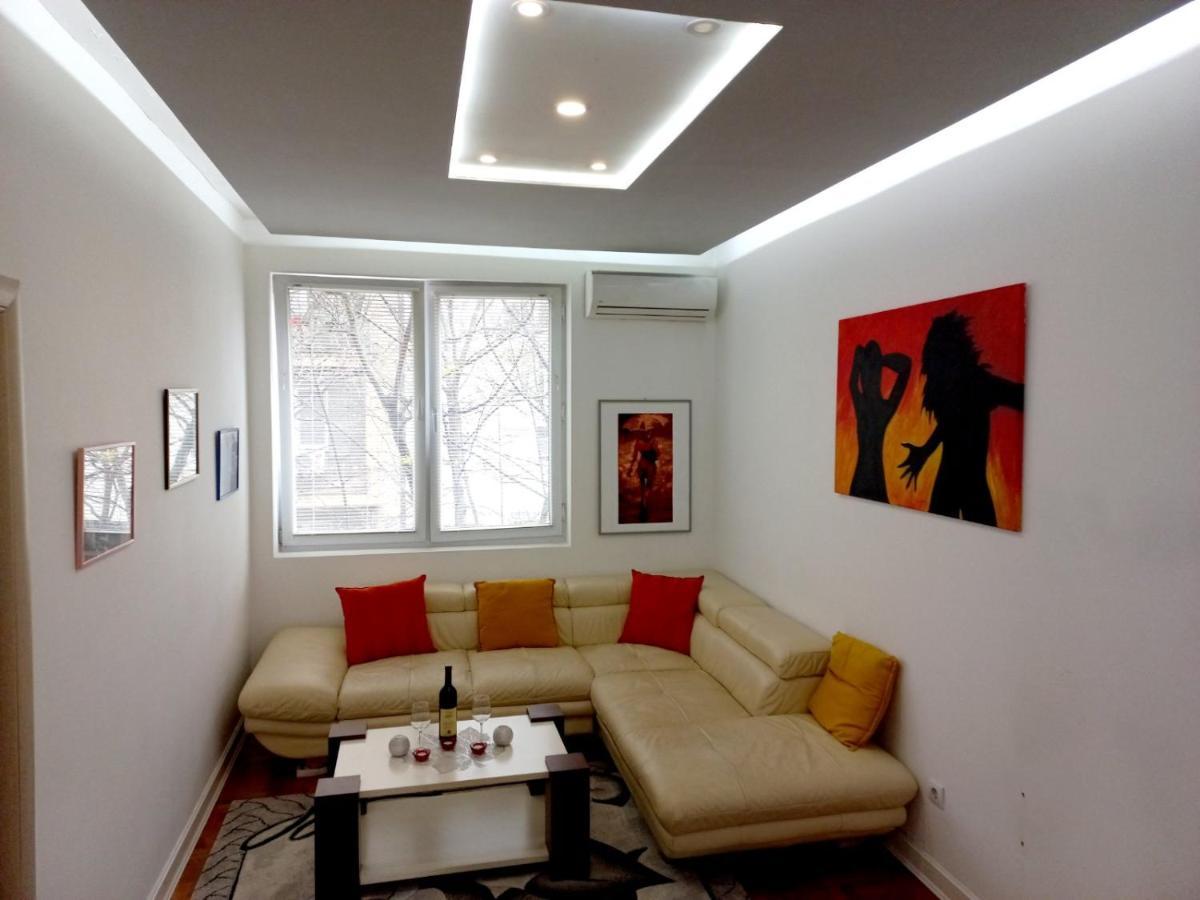Apartment Alex Belgrad Exterior foto