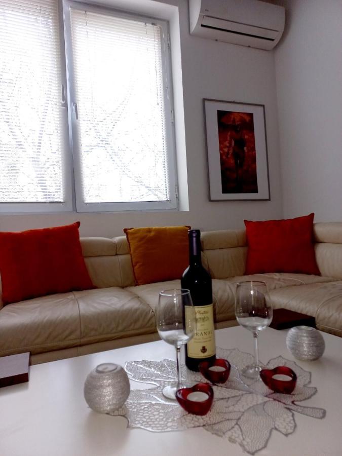 Apartment Alex Belgrad Exterior foto